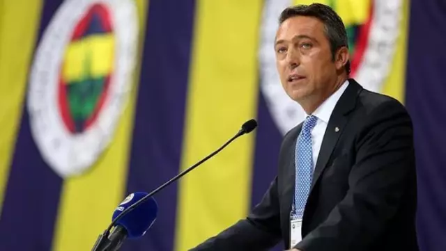 Ali Koç, takımın iskeletini oluşturan 4 futbolcuyu astronomik bir teklif gelmediği sürece satmayacak Ali Koç, takımın iskeletini oluşturan 4 futbolcuyu astronomik bir teklif gelmediği sürece satmayacak