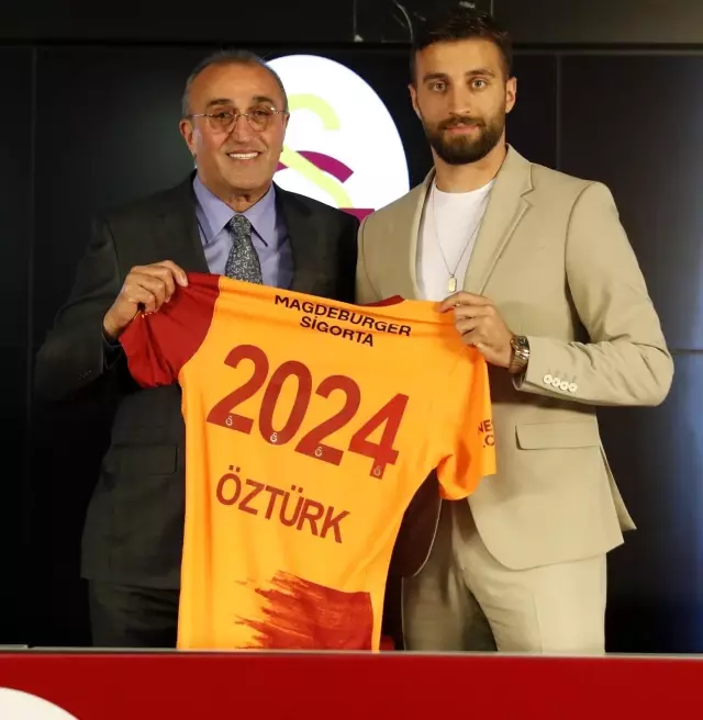 Mustafa Cengiz: 'Aytaç ve Alpaslan'ın Galatasaray için sonuna kadar mücadele edeceklerine inanıyorum' Mustafa Cengiz: 'Aytaç ve Alpaslan'ın Galatasaray için sonuna kadar mücadele edeceklerine inanıyorum'