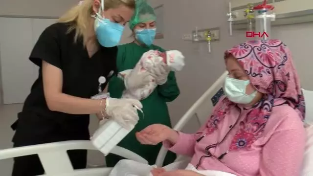 ANKARA Doğuma 5 gün kala yakalandığı Covid-19'u bebeğiyle yendi ANKARA Doğuma 5 gün kala yakalandığı Covid-19'u bebeğiyle yendi