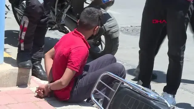 Son dakika haberi | ANTALYA KAZA YAPINCA YAKALANDI, 170 SUÇ KAYDI ÇIKTI Son dakika haberi | ANTALYA KAZA YAPINCA YAKALANDI, 170 SUÇ KAYDI ÇIKTI