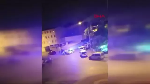 Son dakika haberleri... ARKADAŞLARIYLA TARTIŞAN GENCİ ÖLDÜREN POLİS MEMURU TUTUKLANDI Son dakika haberleri... ARKADAŞLARIYLA TARTIŞAN GENCİ ÖLDÜREN POLİS MEMURU TUTUKLANDI