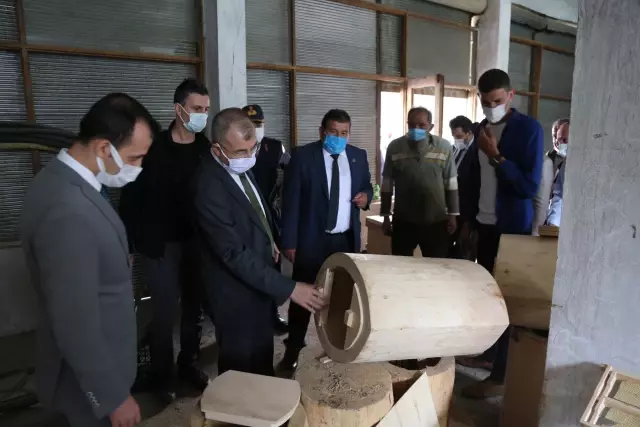 Artvin Valisi Doruk, Borçka'da ziyaretlerde bulundu Artvin Valisi Doruk, Borçka'da ziyaretlerde bulundu