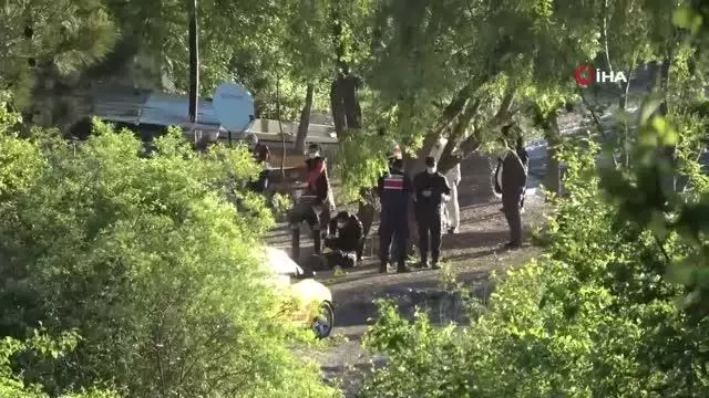 Son dakika! Bafra'da karavanda çıkan tartışmada 3 kişi silahla vurularak öldürüldü Son dakika! Bafra'da karavanda çıkan tartışmada 3 kişi silahla vurularak öldürüldü