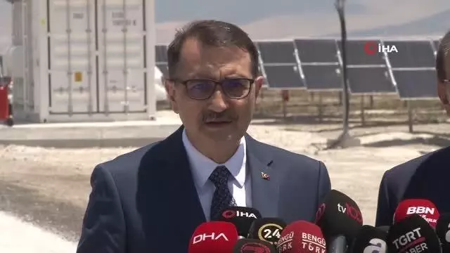 Son dakika haberleri | Bakan Dönmez'den 'Yenilenebilir Enerji Kaynak Alanları, Güneş Enerjisi Santrali'nde incelemelerin ardından açıklama Son dakika haberleri | Bakan Dönmez'den 'Yenilenebilir Enerji Kaynak Alanları, Güneş Enerjisi Santrali'nde incelemelerin ardından açıklama