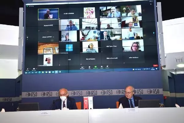 Bakan Elvan: Enflasyonla mücadele mutlaka kazanılması gereken savaş Bakan Elvan: Enflasyonla mücadele mutlaka kazanılması gereken savaş