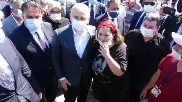 BAKAN KARAİSMAİLOĞLU: AYVALIK'A MODERN BALIKÇI BARINAKLARI YAPILACAK BAKAN KARAİSMAİLOĞLU: AYVALIK'A MODERN BALIKÇI BARINAKLARI YAPILACAK
