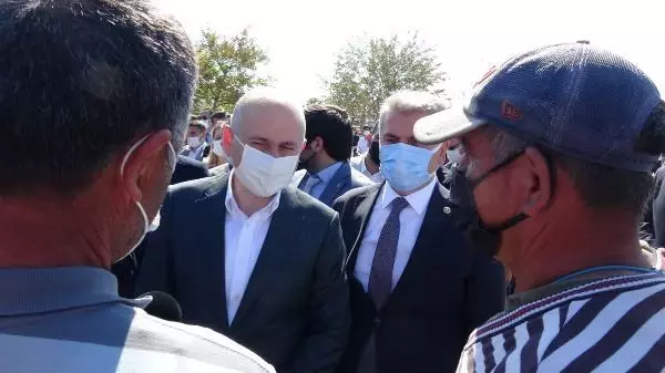 BAKAN KARAİSMAİLOĞLU: AYVALIK'A MODERN BALIKÇI BARINAKLARI YAPILACAK BAKAN KARAİSMAİLOĞLU: AYVALIK'A MODERN BALIKÇI BARINAKLARI YAPILACAK