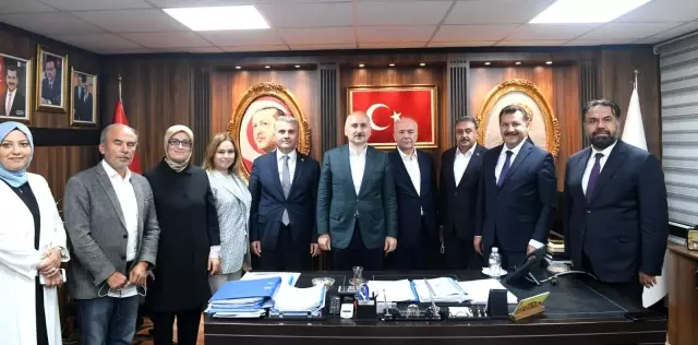 Bakan Karaismailoğlu: 'Dursunbey- Balıkesir yolu en kısa zamanda tamamlanacak' Bakan Karaismailoğlu: 'Dursunbey- Balıkesir yolu en kısa zamanda tamamlanacak'