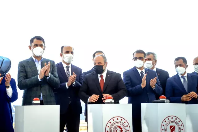 Son dakika haber... Bakan Varank, yenilenebilir enerji konusunda sektörü desteklemeye devam edeceklerini bildirdi Açıklaması Son dakika haber... Bakan Varank, yenilenebilir enerji konusunda sektörü desteklemeye devam edeceklerini bildirdi Açıklaması