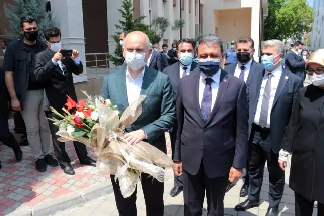 Balıkesir, Bakan Karaismailoğlu'nu ağırladı Balıkesir, Bakan Karaismailoğlu'nu ağırladı