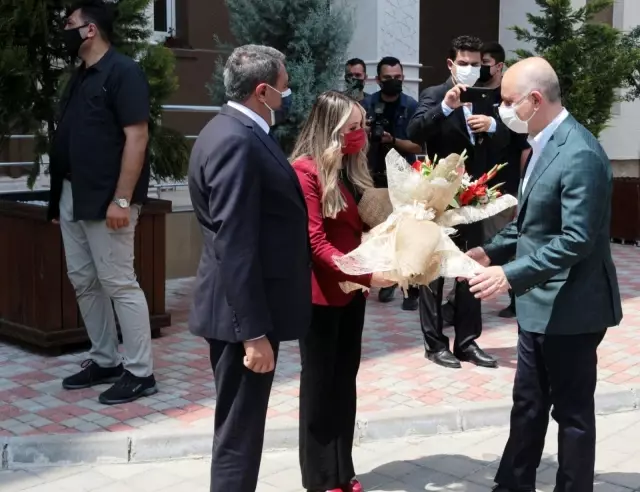 Balıkesir, Bakan Karaismailoğlu'nu ağırladı Balıkesir, Bakan Karaismailoğlu'nu ağırladı