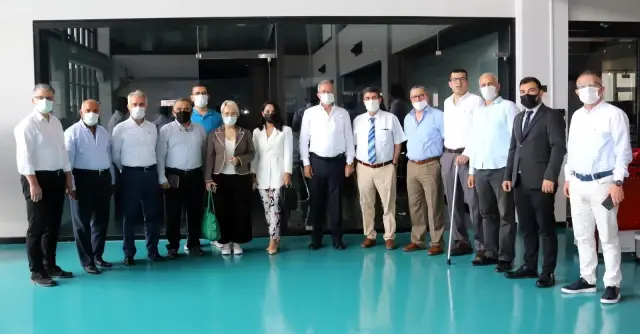 Başkan Yılmaz ve MEP üyeleri Model Fabrikayı gezdi Başkan Yılmaz ve MEP üyeleri Model Fabrikayı gezdi