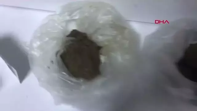 BEYLİKDÜZÜ'NDE İRANLI UYUŞTURUCU SATICISI YAKALANDI BEYLİKDÜZÜ'NDE İRANLI UYUŞTURUCU SATICISI YAKALANDI