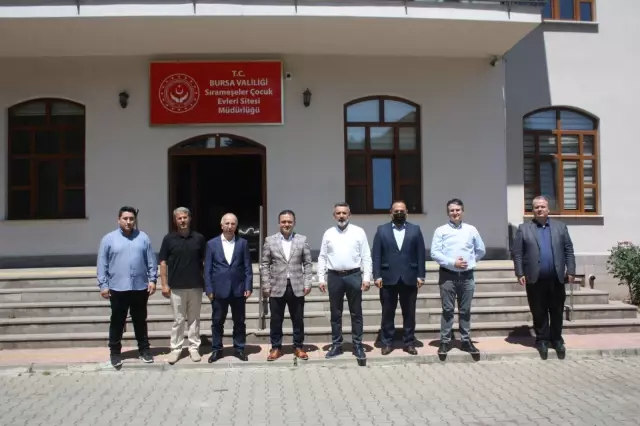 Bursa'da MÜSİAD yöneticilerinden Sevgi Evlerine ziyaret Bursa'da MÜSİAD yöneticilerinden Sevgi Evlerine ziyaret