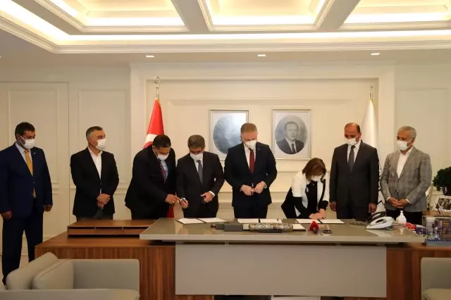 Büyükşehir'den çiftçiye yönelik 3 yeni protokol Büyükşehir'den çiftçiye yönelik 3 yeni protokol