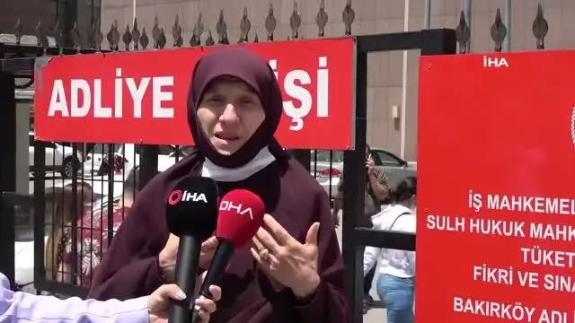 Son dakika haberi: Çarşafa yönelik hakaret duruşmasında karar verildi: 360 lira adli para cezası Son dakika haberi: Çarşafa yönelik hakaret duruşmasında karar verildi: 360 lira adli para cezası