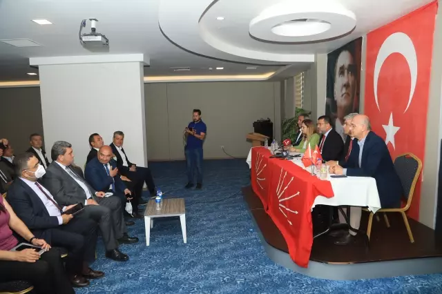 CHP Ekonomi Masası ve Esnaf Masası heyetleri Bingöl'de ziyaretlerde bulundu CHP Ekonomi Masası ve Esnaf Masası heyetleri Bingöl'de ziyaretlerde bulundu