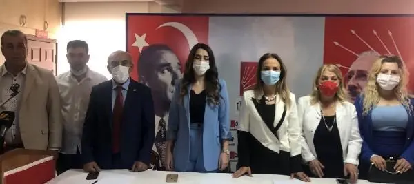 ŞANLIURFA CHP'Lİ NAZLIAKA: 450 KADININ HAYATTA KALMASINA VESİLE OLDUK ŞANLIURFA CHP'Lİ NAZLIAKA: 450 KADININ HAYATTA KALMASINA VESİLE OLDUK