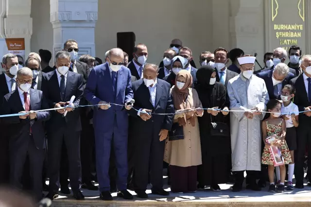 Cumhurbaşkanı Erdoğan, Burhaniye Şehriban Hatun Camii'nin açılışında konuştu Açıklaması Cumhurbaşkanı Erdoğan, Burhaniye Şehriban Hatun Camii'nin açılışında konuştu Açıklaması