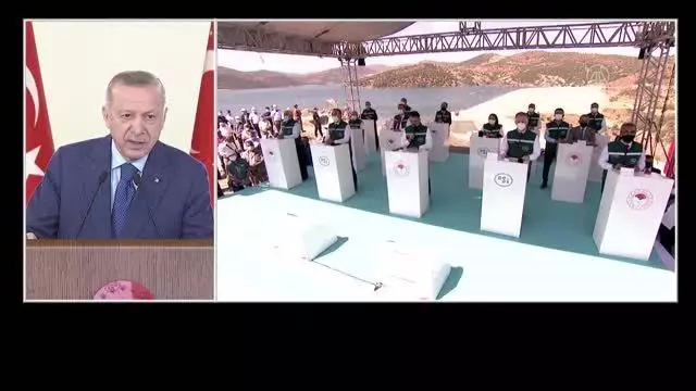 Son dakika haberi | Cumhurbaşkanı Erdoğan, Kilis Yukarı Afrin Barajı ve Kilis Yukarı Afrin İçmesuyu İsale Hattı Açılış Töreni'ne canlı bağlantıyla katıldı Son dakika haberi | Cumhurbaşkanı Erdoğan, Kilis Yukarı Afrin Barajı ve Kilis Yukarı Afrin İçmesuyu İsale Hattı Açılış Töreni'ne canlı bağlantıyla katıldı
