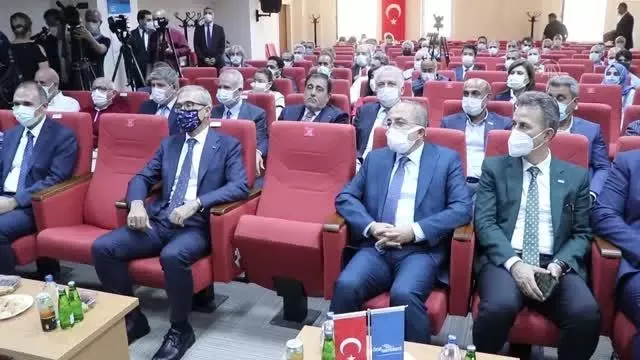 Cumhurbaşkanlığı Savunma Sanayii Başkanı Demir, Fırat Teknokent'te değerlendirmelerde bulundu Cumhurbaşkanlığı Savunma Sanayii Başkanı Demir, Fırat Teknokent'te değerlendirmelerde bulundu