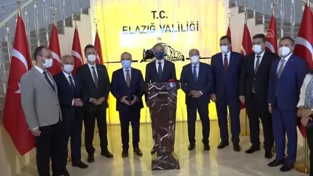 Cumhurbaşkanlığı Savunma Sanayii Başkanı Demir, Elazığ Valiliğini ziyaret etti Cumhurbaşkanlığı Savunma Sanayii Başkanı Demir, Elazığ Valiliğini ziyaret etti
