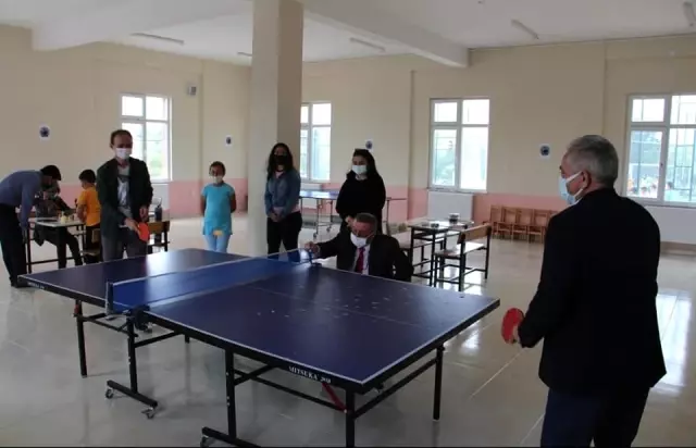 Dereceye giren öğrenciler ödüllendirildi Dereceye giren öğrenciler ödüllendirildi