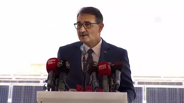 Dönmez: 'ABD'den, Almanya'dan, Japonya'dan ve Kore'den daha fazla güneş paneli üretiyoruz' Dönmez: 'ABD'den, Almanya'dan, Japonya'dan ve Kore'den daha fazla güneş paneli üretiyoruz'