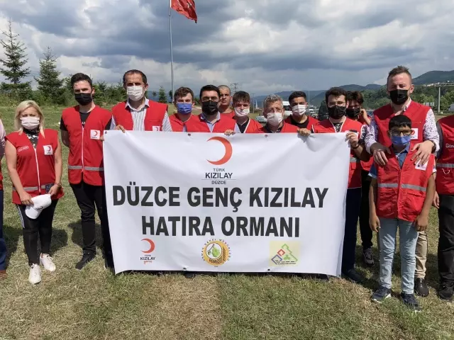 Kızılayın kuruluşunun 153. yılı anısına hatıra ormanı oluşturuldu Kızılayın kuruluşunun 153. yılı anısına hatıra ormanı oluşturuldu