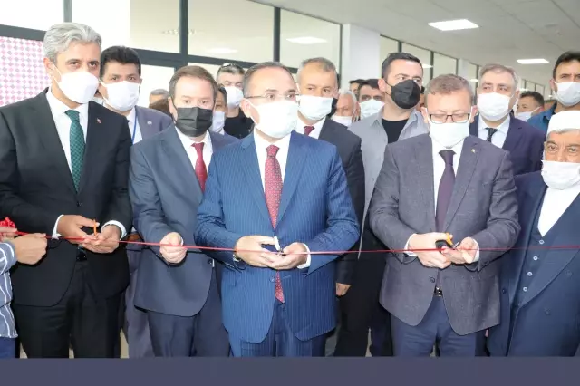 Ensar Vakfı Yozgat Şubesi'nin yeni hizmet binasının açılışı yapıldı Ensar Vakfı Yozgat Şubesi'nin yeni hizmet binasının açılışı yapıldı