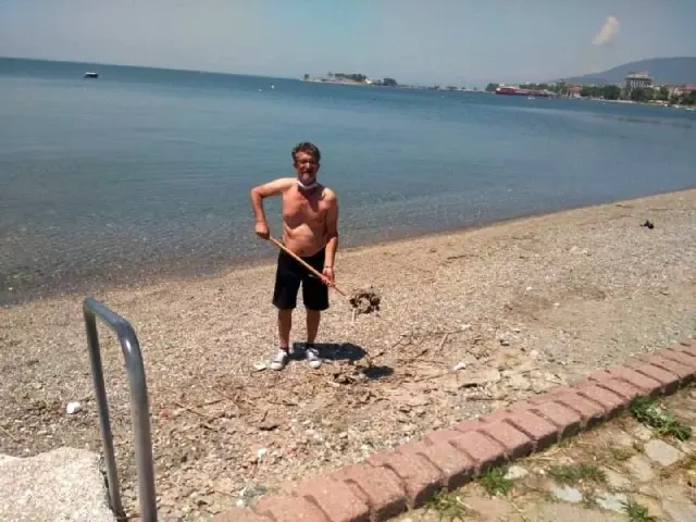 Erdek sahilleri normalleşiyor Erdek sahilleri normalleşiyor