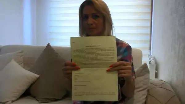 ESENYURT'TA EKMEK ALMAYA GİDEN KADIN, SOKAK KÖPEKLERİNİN SALDIRISINA UĞRADI ESENYURT'TA EKMEK ALMAYA GİDEN KADIN, SOKAK KÖPEKLERİNİN SALDIRISINA UĞRADI