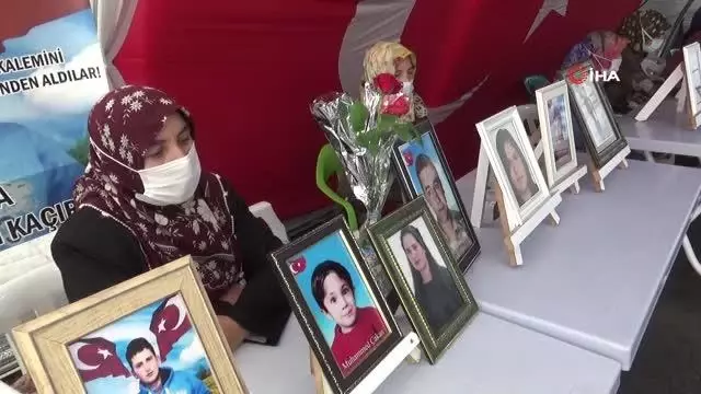 Evlat nöbetindeki baba, HDP'nin kapatılmasını istedi Evlat nöbetindeki baba, HDP'nin kapatılmasını istedi