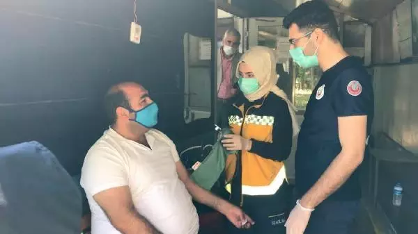 Son dakika haber: Eyüpsultan'da İETT otobüsü MOBESE kamerasına çarptı Son dakika haber: Eyüpsultan'da İETT otobüsü MOBESE kamerasına çarptı