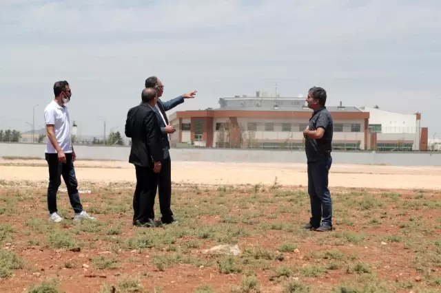 Eyyübiye'de dev sera tesisi kuruluyor Eyyübiye'de dev sera tesisi kuruluyor