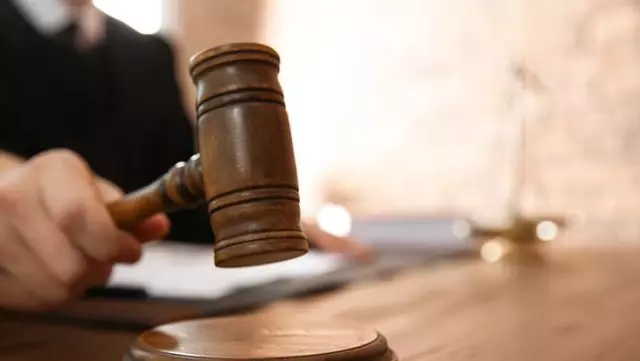 FETÖ'nün iş dünyası yapılanmasına yönelik davada ceza yağdı: 6 kişiye 6 yıl 3 ay hapis FETÖ'nün iş dünyası yapılanmasına yönelik davada ceza yağdı: 6 kişiye 6 yıl 3 ay hapis