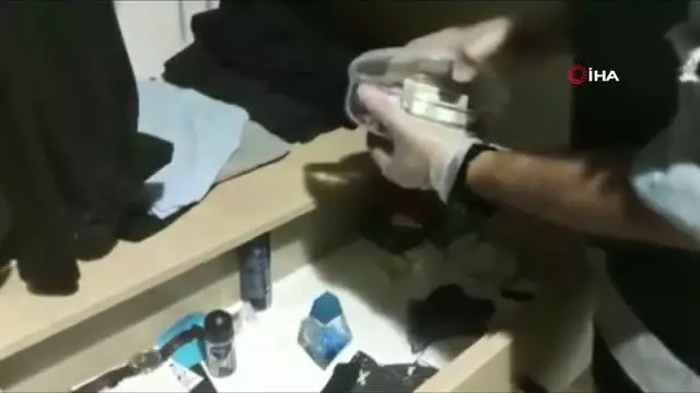 Son dakika haberi! FETÖ operasyonunda eski emniyet müdürünün eşi gözaltına alındı Son dakika haberi! FETÖ operasyonunda eski emniyet müdürünün eşi gözaltına alındı