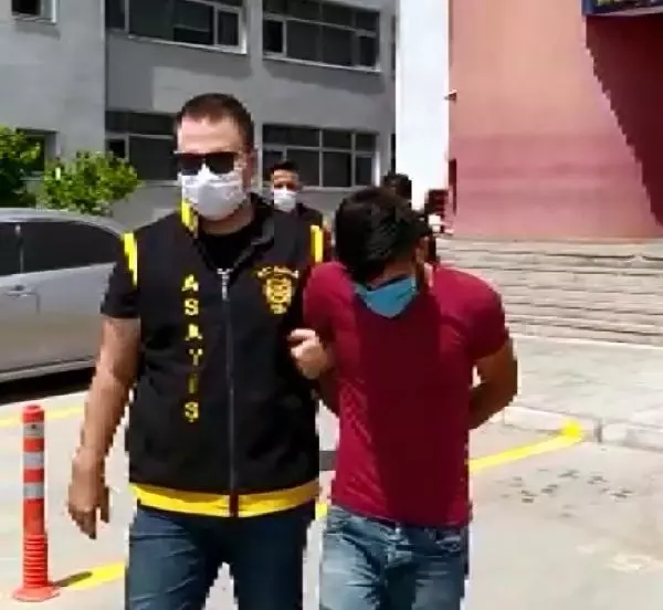 ADANA FETÖ TEHDİDİYLE 40 BİN LİRA DOLANDIRAN 3 ŞÜPHELİ TUTUKLANDI ADANA FETÖ TEHDİDİYLE 40 BİN LİRA DOLANDIRAN 3 ŞÜPHELİ TUTUKLANDI