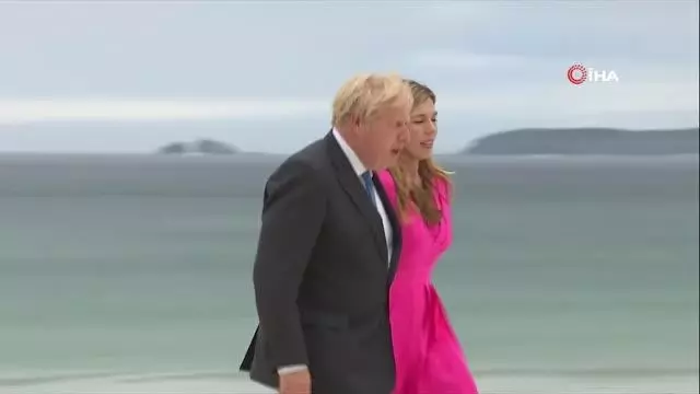 G7 Liderler Zirvesi'nin ilk toplantısı G7 Liderler Zirvesi'nin ilk toplantısı