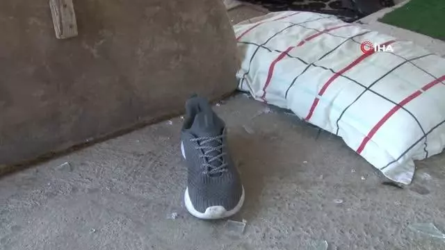 Gasp dehşetini yaşayan yaşlı adam korku dolu anları anlattı: 'Bahçeye girip ellerimi öptü, korktum ama elinde bıçak yoktu' Gasp dehşetini yaşayan yaşlı adam korku dolu anları anlattı: 'Bahçeye girip ellerimi öptü, korktum ama elinde bıçak yoktu'