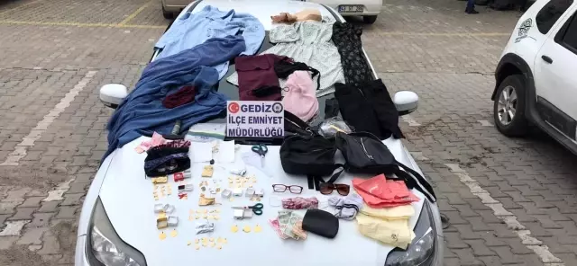 Gediz'de 3 hırsızlık zanlısı yakalandı Gediz'de 3 hırsızlık zanlısı yakalandı