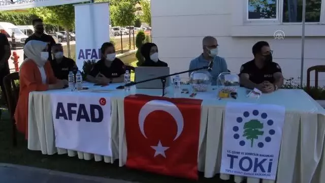 Gelinciktepe deprem konutları için kura çekildi Gelinciktepe deprem konutları için kura çekildi