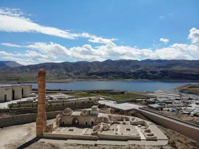 Hasankeyf'in dünya turizmine kazandırılması için girişimlere başlandı Hasankeyf'in dünya turizmine kazandırılması için girişimlere başlandı