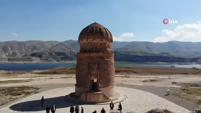 Hasankeyf'in dünya turizmine kazandırılması için girişimlere başlandı Hasankeyf'in dünya turizmine kazandırılması için girişimlere başlandı