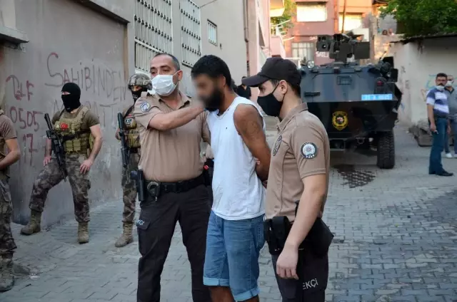 Son dakika haberleri... Hatay'da uyuşturucu operasyonu: 8 gözaltı Son dakika haberleri... Hatay'da uyuşturucu operasyonu: 8 gözaltı