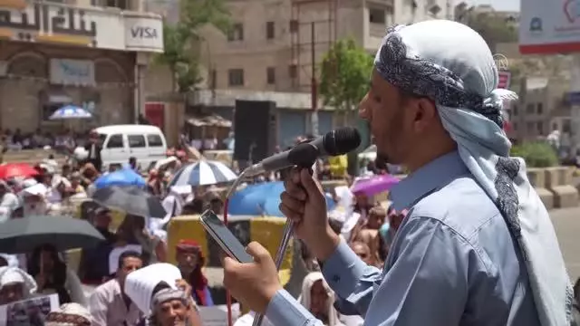 Hayat pahalılığı ve yolsuzluğa karşı protestolar üçüncü haftasına girdi Hayat pahalılığı ve yolsuzluğa karşı protestolar üçüncü haftasına girdi