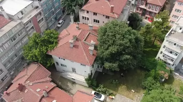 Humeyni'nin sürgün yıllarında Bursa'da kaldığı ev 20 milyona satılacak Humeyni'nin sürgün yıllarında Bursa'da kaldığı ev 20 milyona satılacak