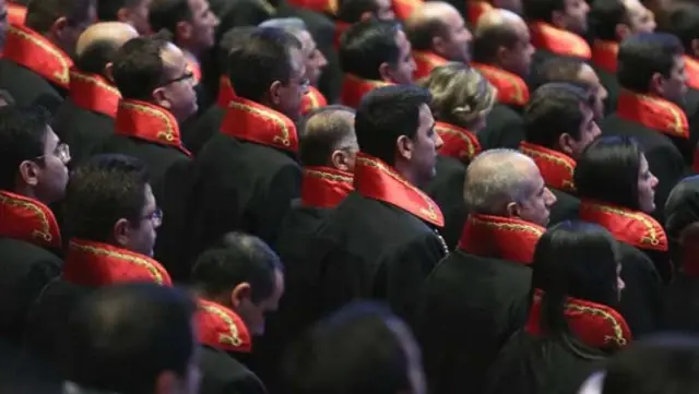 Barolara genel kurul izni! 15 Haziran'dan itibaren kısıtlamadan muaf olacaklar Barolara genel kurul izni! 15 Haziran'dan itibaren kısıtlamadan muaf olacaklar