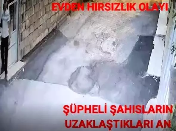 Son dakika haber... İkametten hırsızlık anları güvenlik kamerasında Son dakika haber... İkametten hırsızlık anları güvenlik kamerasında