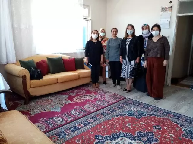 İlkadım'da imece usulü yardımlaşma çığ gibi büyüyor İlkadım'da imece usulü yardımlaşma çığ gibi büyüyor
